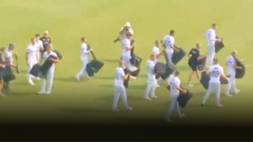 Viral VIDEO England Players Carry Chairs in Pakistan Ahead of Rawalpindi Test